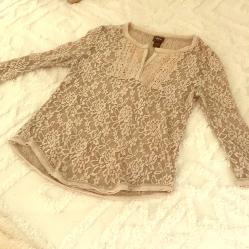 Daytrip lace shirt